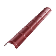 Малък полукръгъл капак за било в червен цвят за метални покриви. Идеален за ремонт на покриви и монтаж.