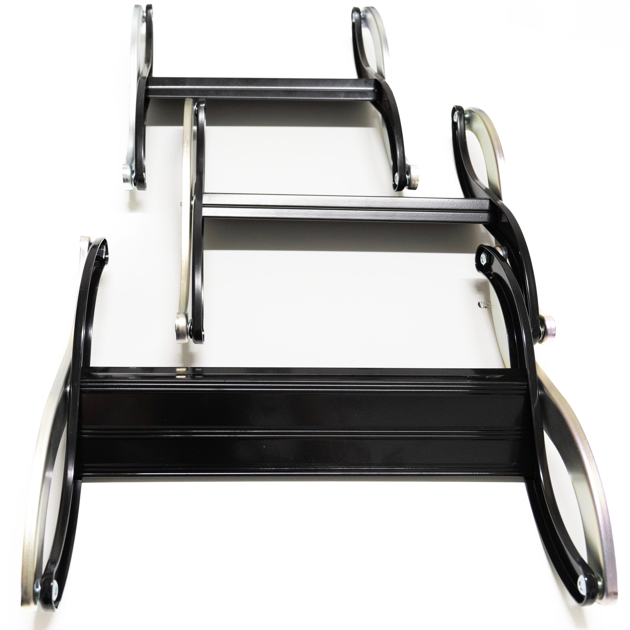 Допълнително стъпало Flex за метални керемиди, битумни керемиди и профилирана ламарина – покривно стъпало