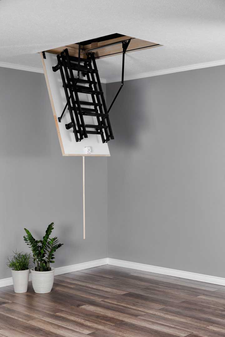 Таванска стълба Oman Solid Termo сгъваема стълба за таван, подходяща за метални керемиди, битумни керемиди, профилирана ламарина