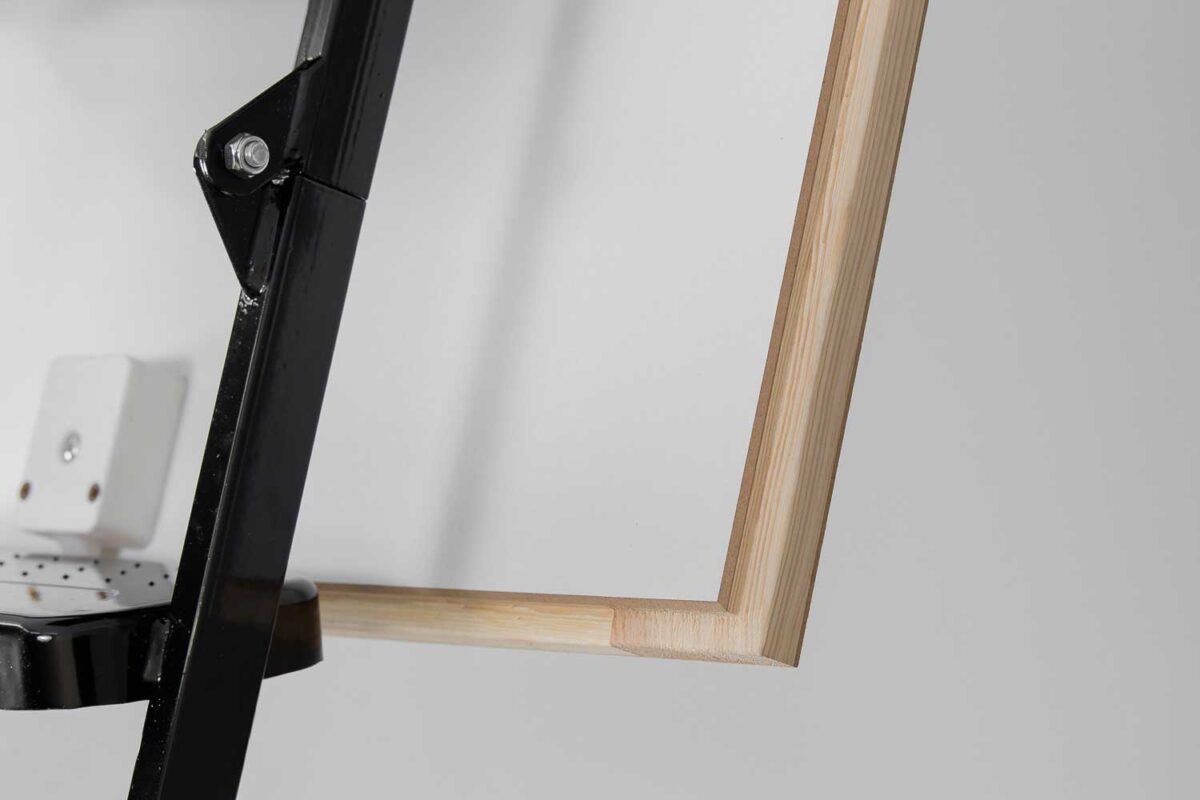 Oman Solid Termo Attic Ladder – thermally insulated attic ladder, suitable for metal tiles, bitumen shingles, and profiled sheet metal